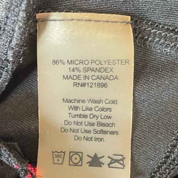 Title Nine Black Cropped Leggings w/ Reflective Starburst Designs, Size XS - Picture 8 of 8